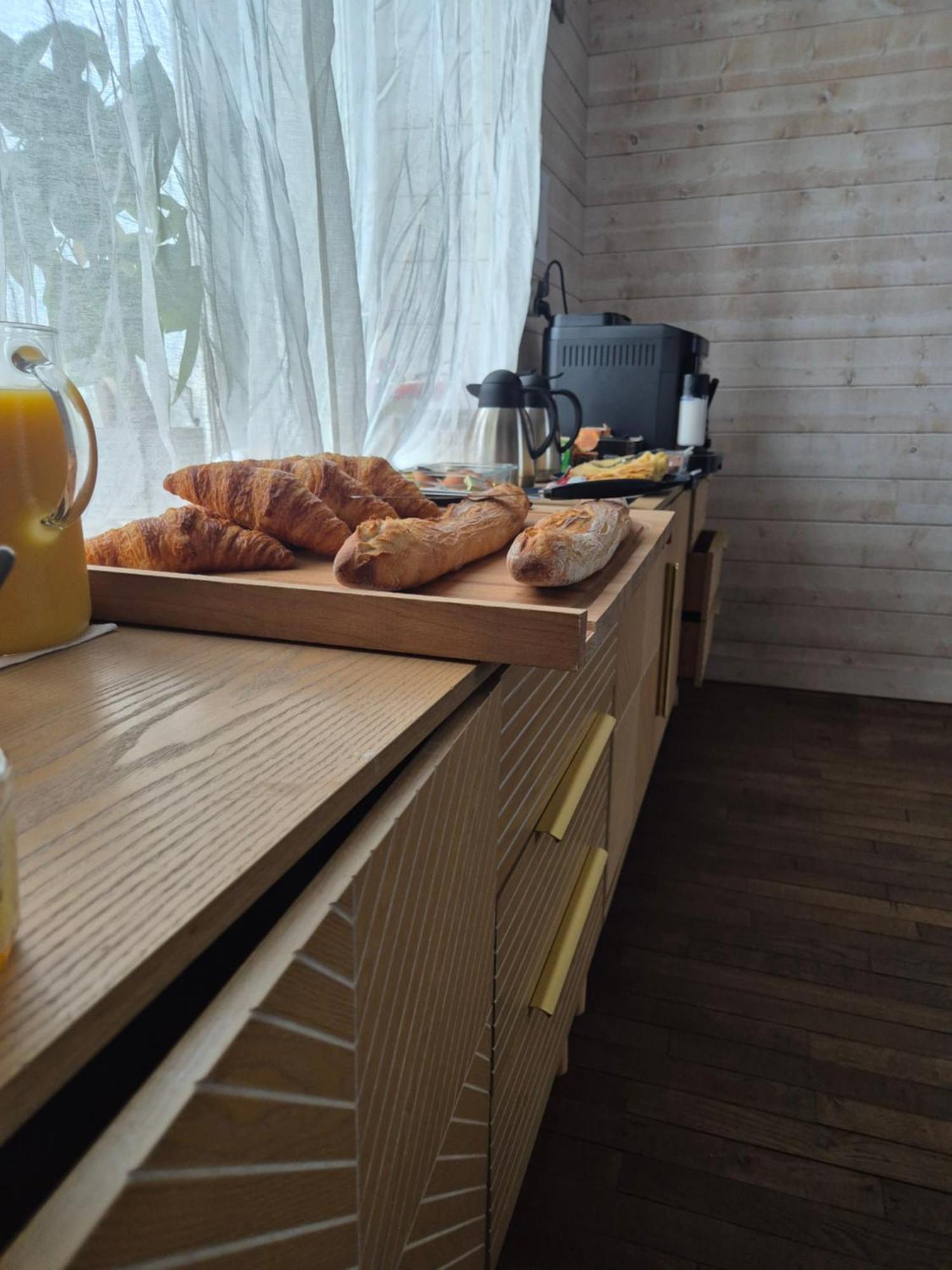 L'Ame Du Gourmand Ξενοδοχείο Ποντορσόν Εξωτερικό φωτογραφία